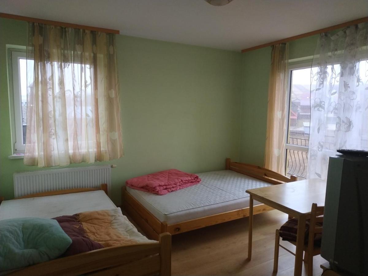 Pokoje u Bryksego Hotel Dursztyn Zewnętrze zdjęcie