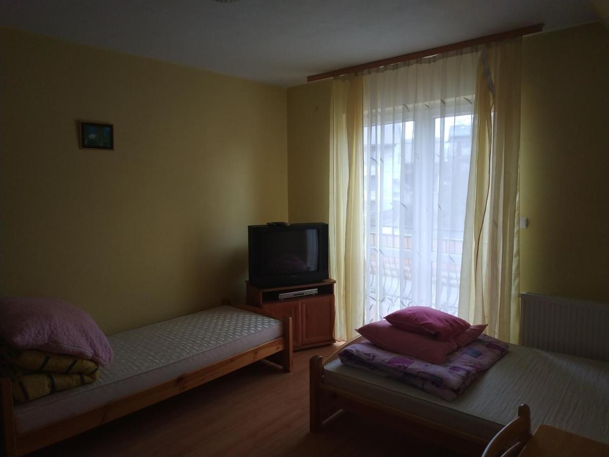 Pokoje u Bryksego Hotel Dursztyn Zewnętrze zdjęcie
