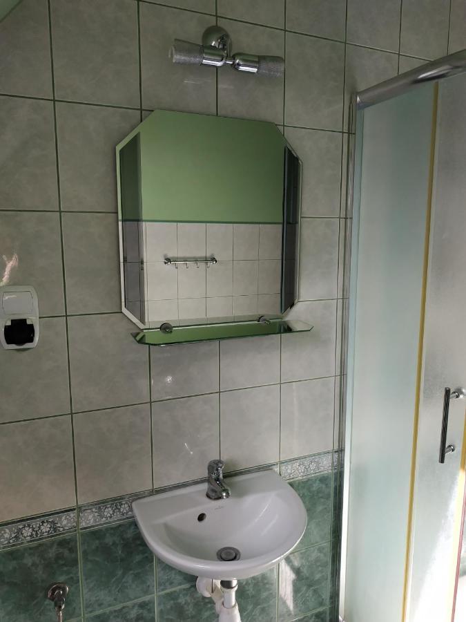 Pokoje u Bryksego Hotel Dursztyn Zewnętrze zdjęcie