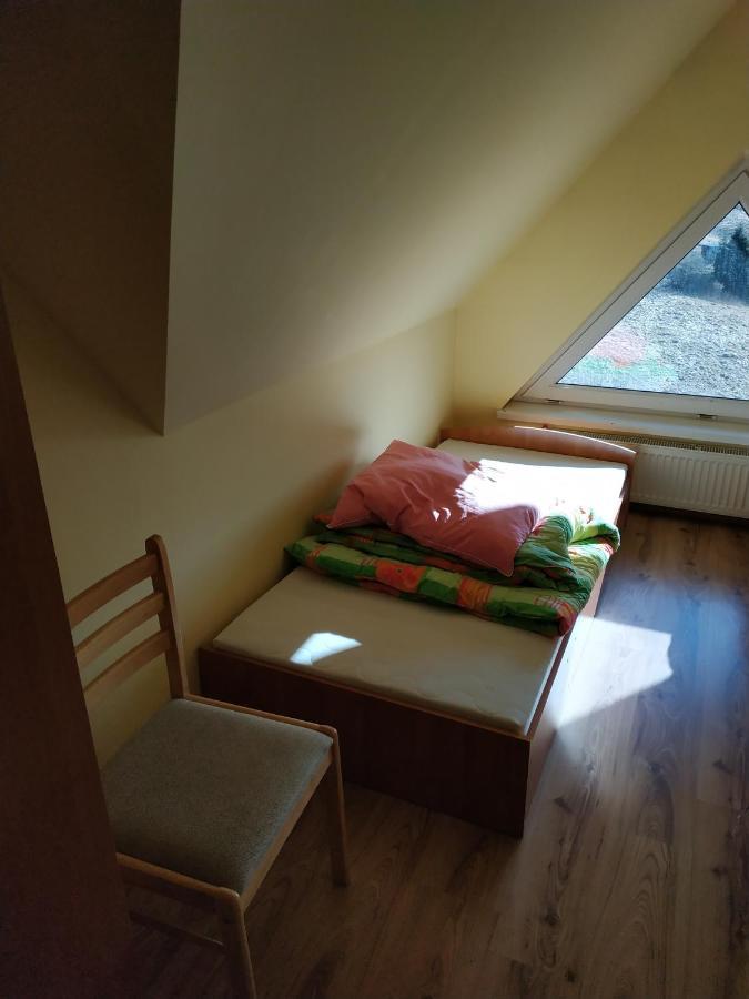 Pokoje u Bryksego Hotel Dursztyn Zewnętrze zdjęcie